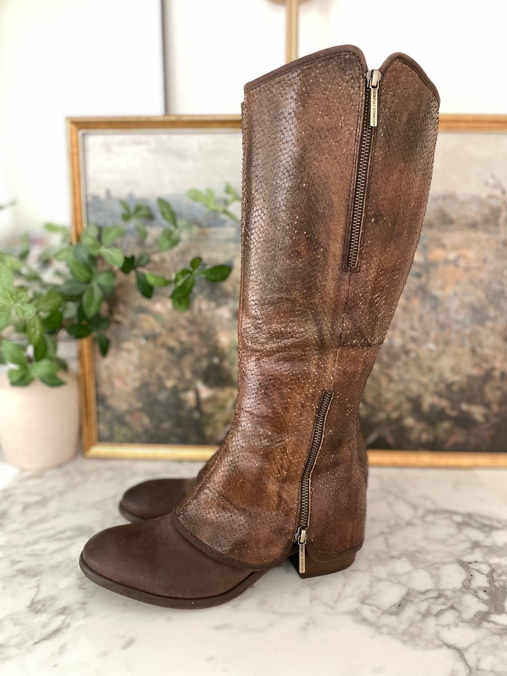 Donald Pliner Devi Brown Leather Snake Skin Distressed Knee High Boots Size 8